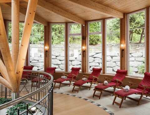 Saunen & Ruheräume im Wellnessresort Tiroler Oberland Saunen & Ruheräume im Wellnessresort Tiroler Oberland