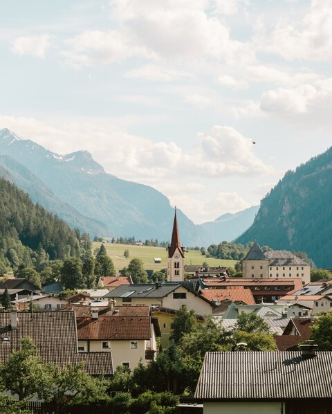 Komfortable Familienzimmer im Tiroler Oberland, Ried