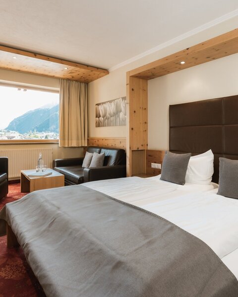 Komfortable Familienzimmer im Tiroler Oberland, Ried
