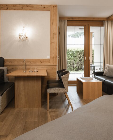 Garten-Juniorsuite - Zimmer mit Garten, Oberinntal